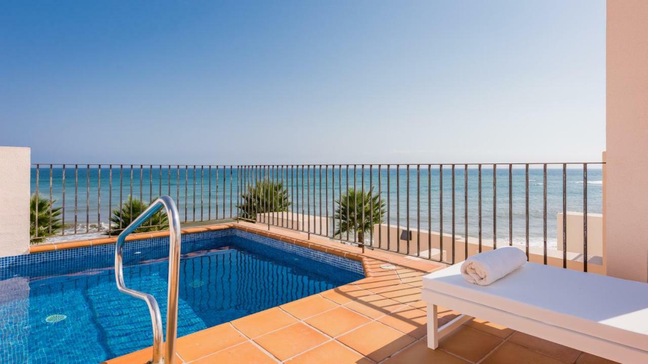 Bahia De La Plata Luxury Apartments Estepona Kültér fotó